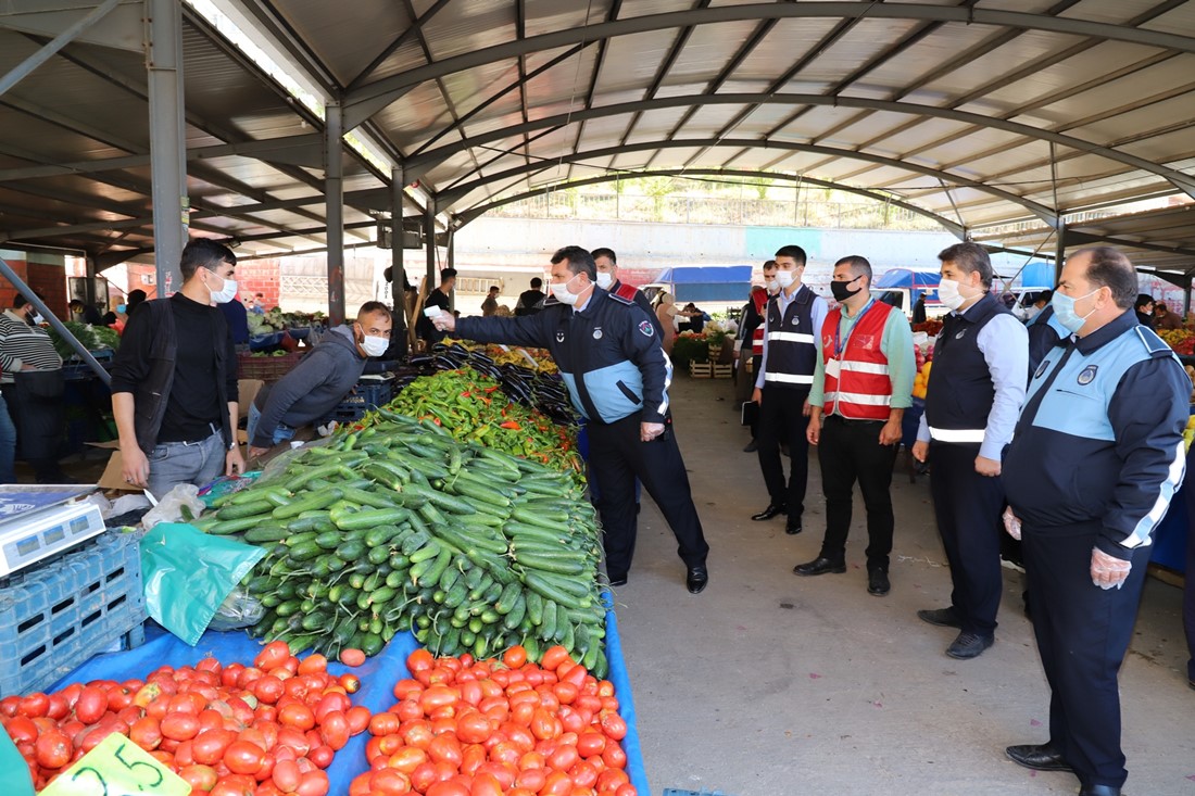 KARAKÖPRÜ’DE PANDEMİ DENETİMLERİ SIKI TUTULUYOR