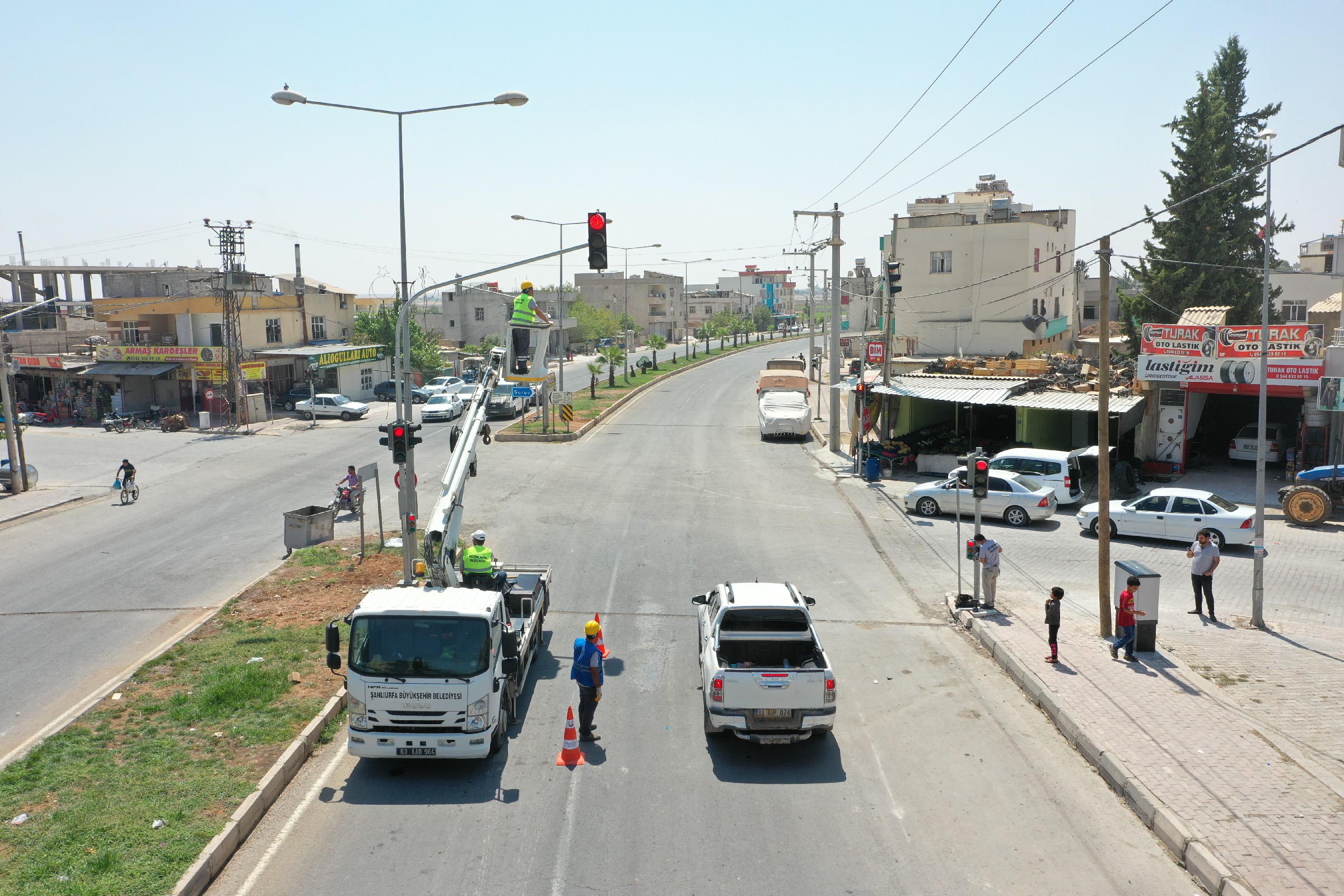 AKÇAKALE VE HARRAN’DA TRAFİK SİNYALİZASYONU