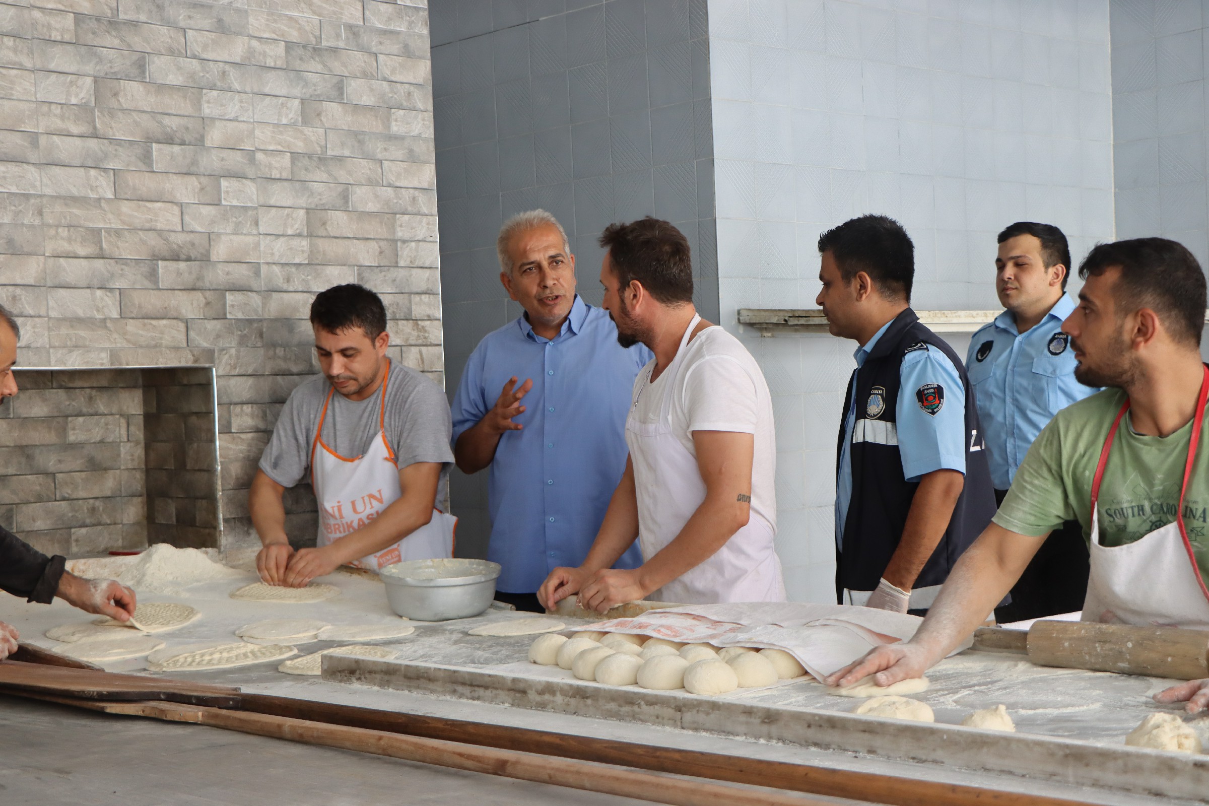 BÜYÜKŞEHİR ZABITADAN FIRINLARDA DENETİM