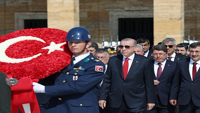 30 Ağustos Zafer Bayramı: Cumhurbaşkanı Erdoğan, Anıtkabir’de düzenlenen törene katıldı