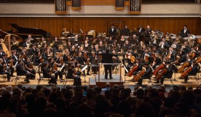 Texas Universitetində azərbaycanlı musiqiçi Fərhad Xudiyevin konserti olub