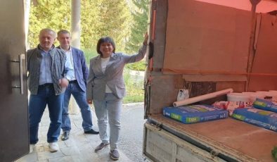 Hastane inşaat malzemeleri ve sokak aydınlatmasının onarımı: Birleşik Rusya, bölge sakinlerinin taleplerinin çözülmesine yardımcı oluyor