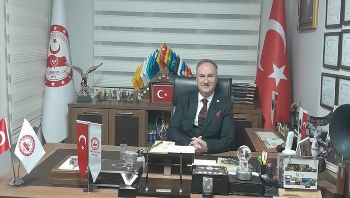 DOÇ. DR. SERVET AVŞAR`DAN 29 EKİM CUMHURİYET BAYRAMI MESAJI