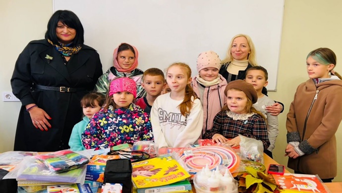 Tıbbi konsültasyonlardan yol onarımlarına: Birleşik Rusya, bölgelerdeki vatandaşların sorunlarına çözüm getiriyor