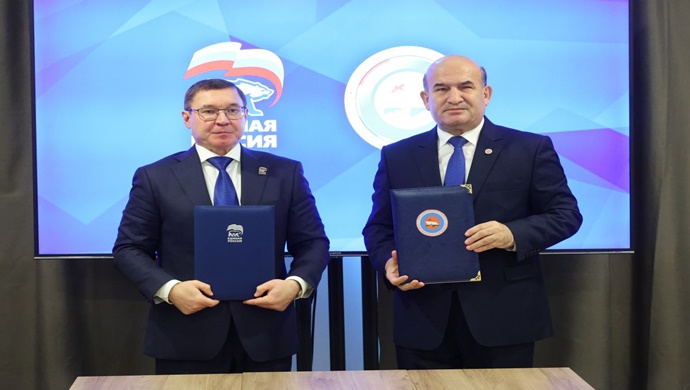 Владимир Якушев призвал активизировать политический диалог по линии правящих партий России и Таджикистана