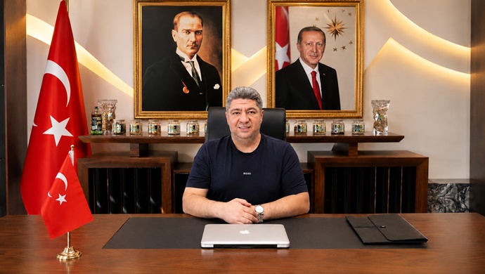 MEHMET ÜZÜMCÜOĞLU`NDAN 19 MAYIS ATATÜRK’Ü ANMA, GENÇLİK VE SPOR BAYRAMI MESAJI
